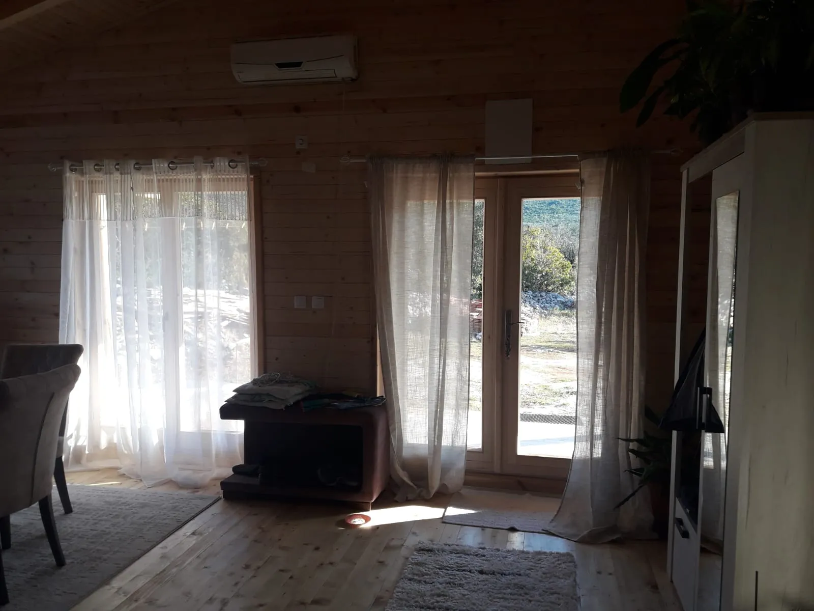 Wooden house in Lustica